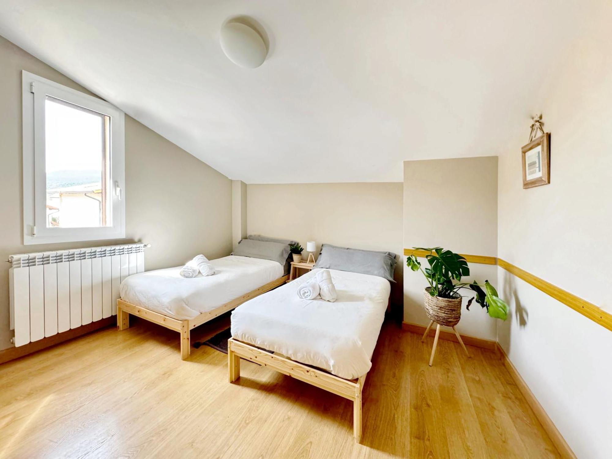 Albergue San Nicolas Larrasoana Buitenkant foto